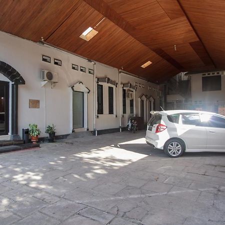 Hotel Reddoorz Near Jalan Sudirman Padang Exteriér fotografie