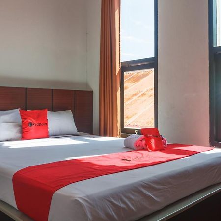 Hotel Reddoorz Near Jalan Sudirman Padang Exteriér fotografie