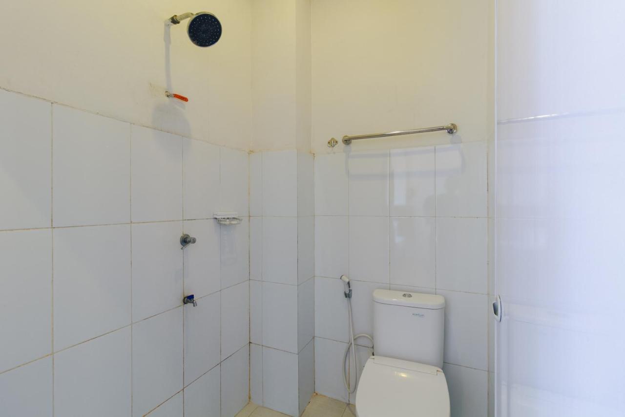 Hotel Reddoorz Near Jalan Sudirman Padang Exteriér fotografie